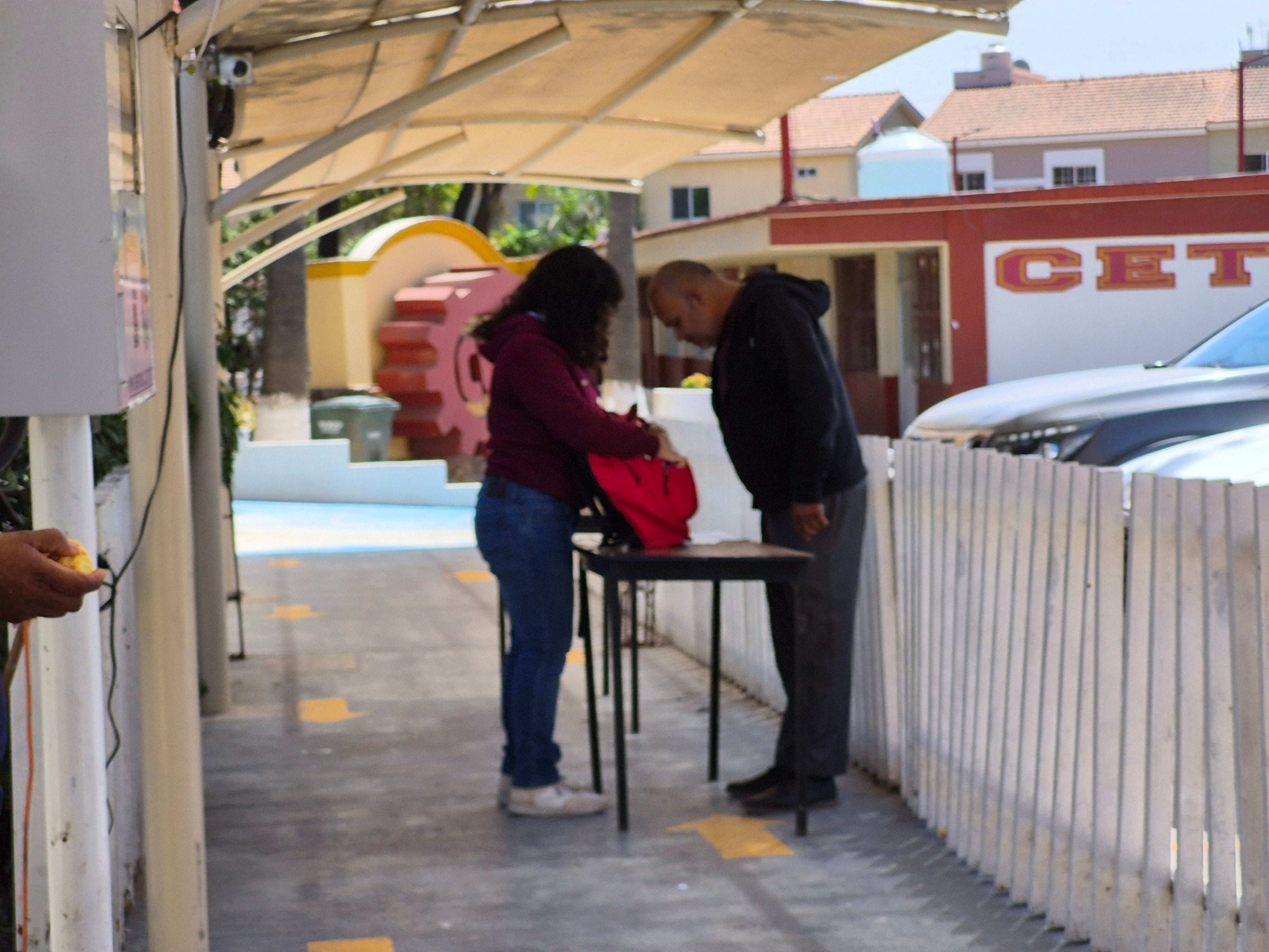 Ante una ola de supuestas amenazas, las autoridades ampliarán el monitoreo de redes sociales a través de las áreas de inteligencia cibernética. Foto: Sergio Ortiz