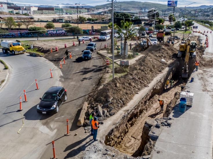 Reparación de socavón en Vía Rápida Oriente podría estar concluida antes Navidad