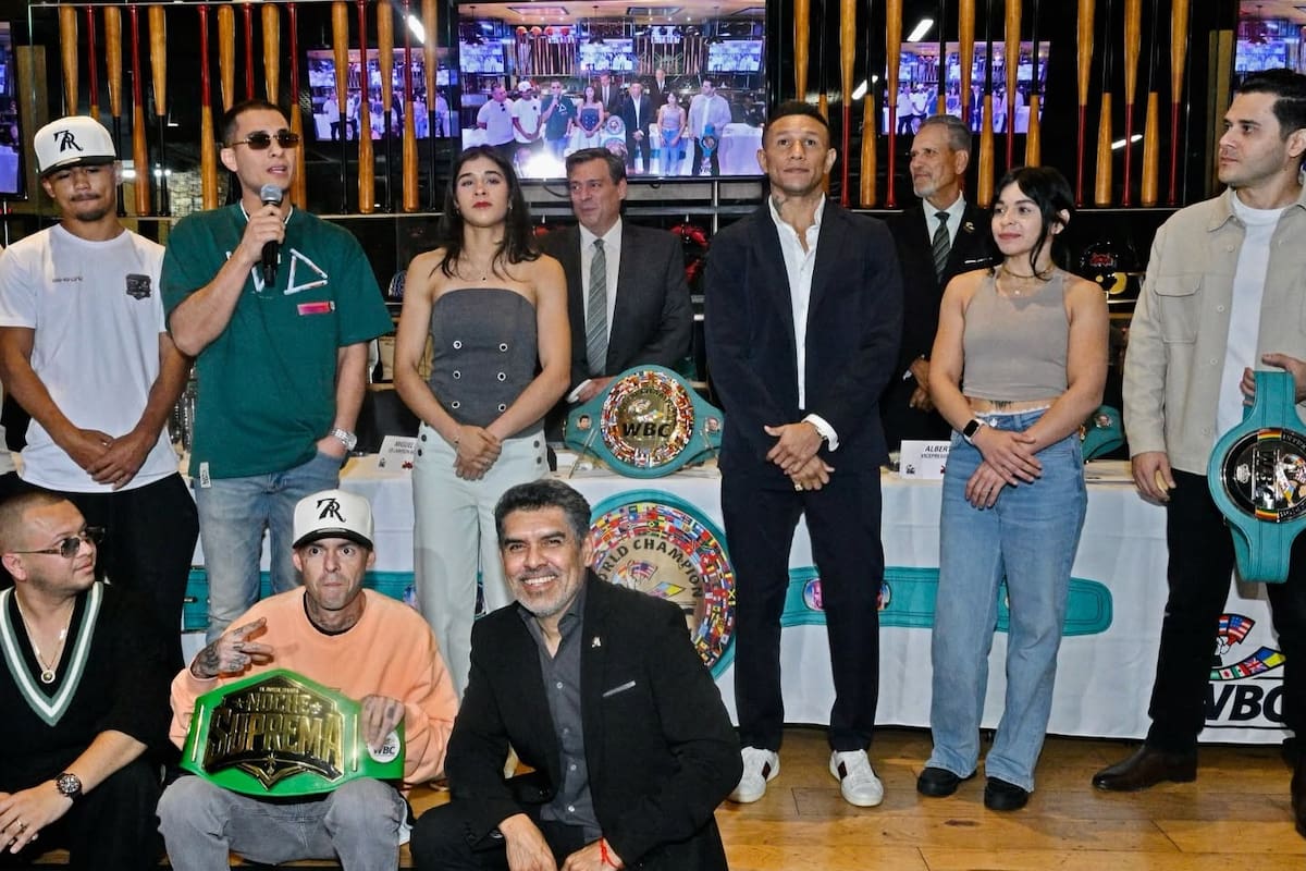 Presentan “Noche Suprema” en Martes de Café del Consejo Mundial de Boxeo