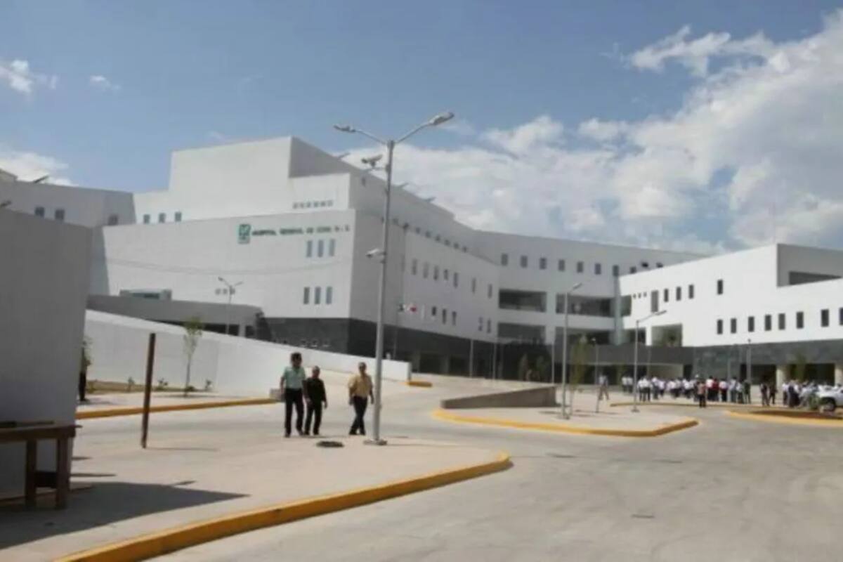Nogales: Policías auxilian en traslado de menor que convulsionaba por temperatura