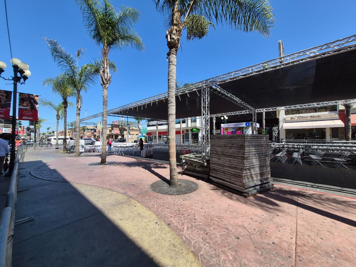 La avenida Revolución permanece cerrada entre las calles Tercera y Cuarta por los preparativos para la visita presidencial.