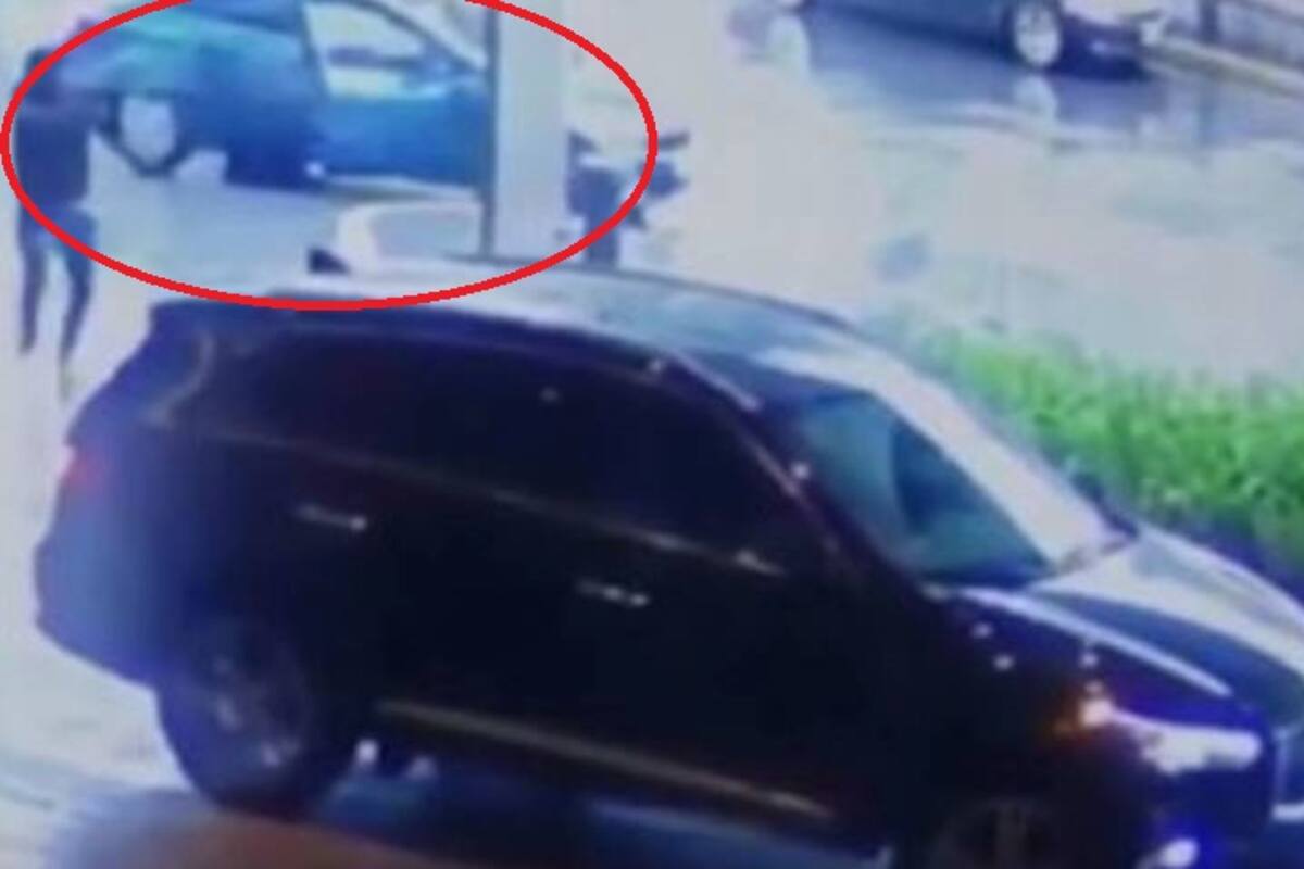 Hallan auto involucrado en tiroteo de Plaza Artz