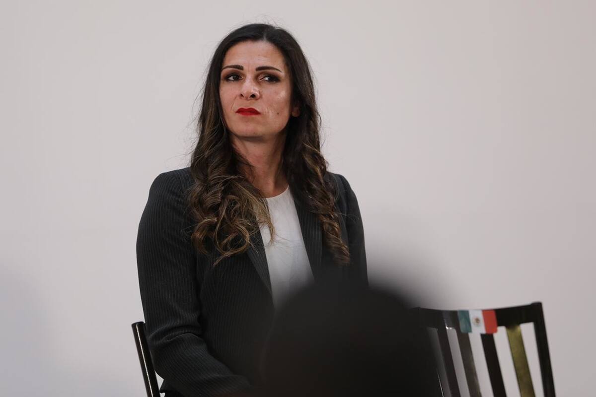 Ana Guevara niega haber pedido 5 mil 200 mdp