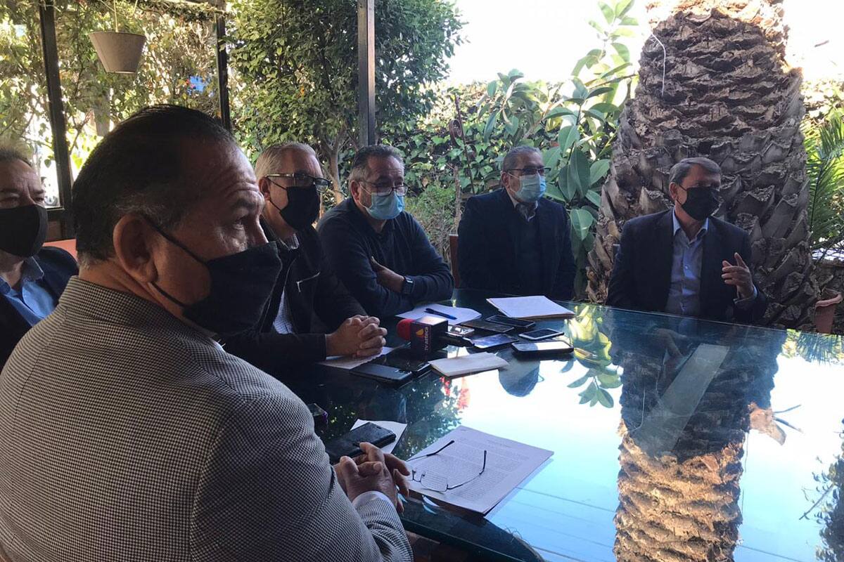 Grupos religiosos demandan apertura de templos