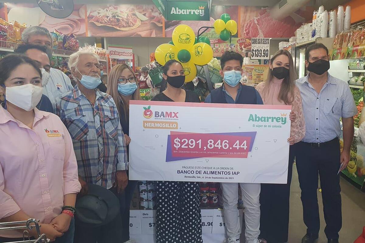 Abarrey dona redondeo de sus clientes a Banco de Alimentos