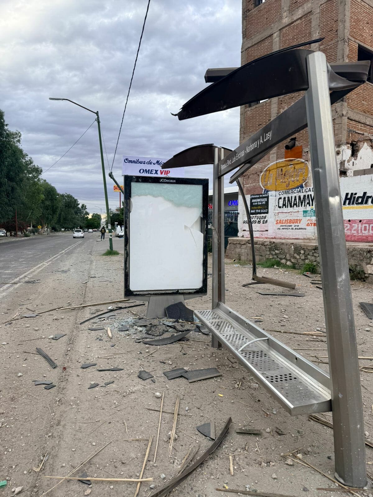 La pipa dejó varios daños tras la intensa persecución sobre el bulevar Kino. | Eleazar Escobar