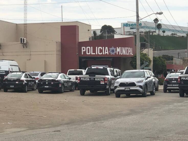 Rosarito cierra el año con más de 70 policías suspendidos tras reprobar exámenes de confianza