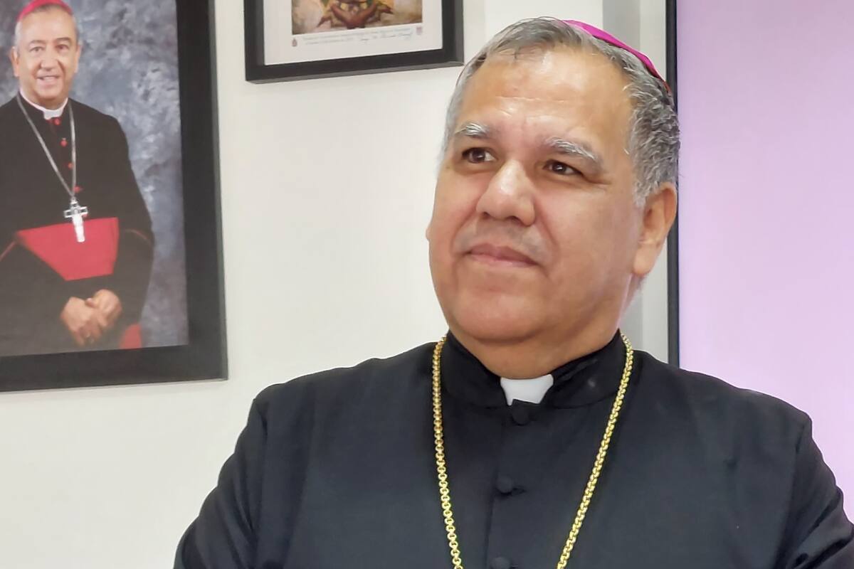 Elige Francisco I a egresado de UABC como obispo auxiliar