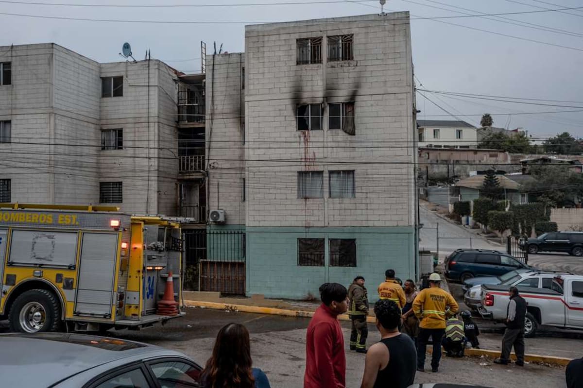 El siniestro ocurrió en la colonia Baja Maq El Águila, en Tijuana. Foto: Border Zoom