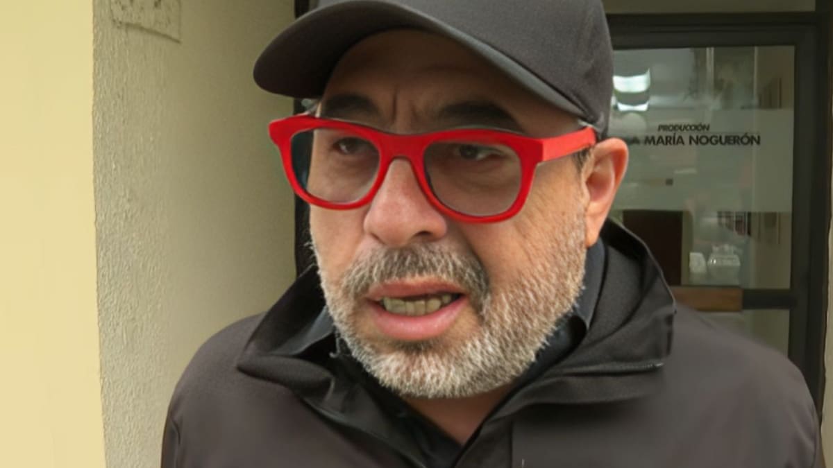 El comediante Juan Carlos ‘Borrego’ Nava enfrenta parálisis facial por estrés luego de una hospitalización urgente por dolor en los riñones