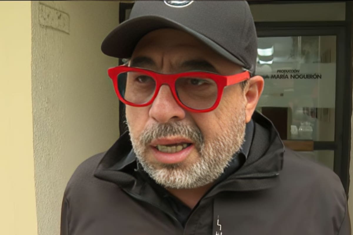 El comediante Juan Carlos ‘Borrego’ Nava enfrenta parálisis facial por estrés luego de una hospitalización urgente por dolor en los riñones