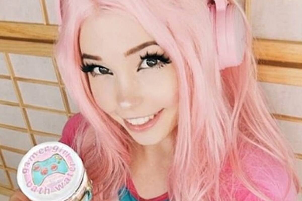 Influencer vende agua en la que se bañó