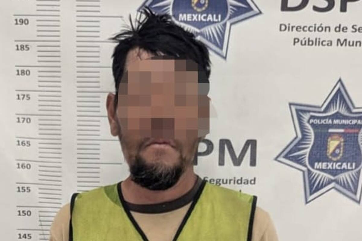 Lo sorprenden con orden de aprehensión por robo durante revisión