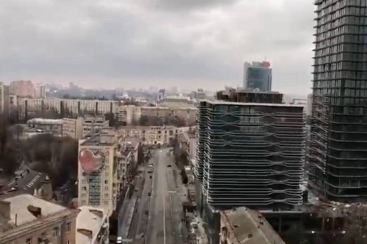 Guerra en Ucrania: Marcelo Ebrard confirma explosión en edificio contiguo a la embajada de México en Kiev