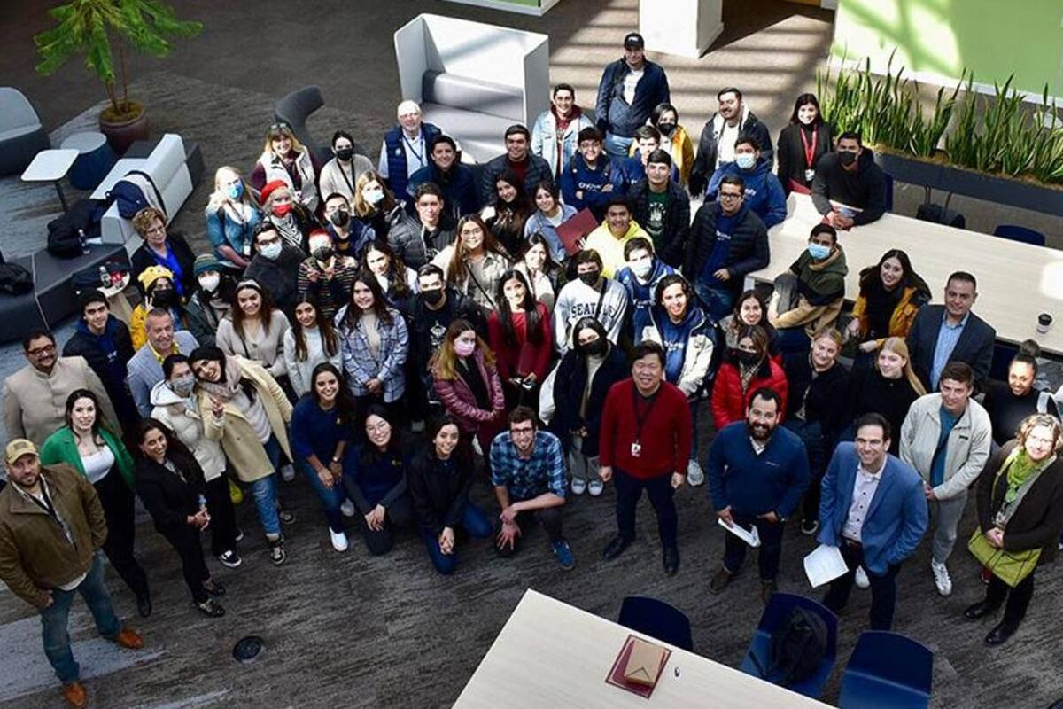 Alumnos de doble grado Cetys realizan viaje de primavera a City University of Seattle