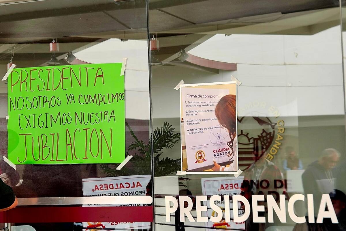 Prejubilados exigen a alcaldesa cumplir con sus derechos de jubilación