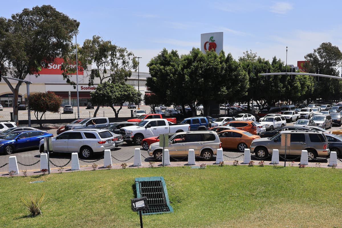 Saturación vial y falta de cultura vial complican la movilidad en Tijuana
