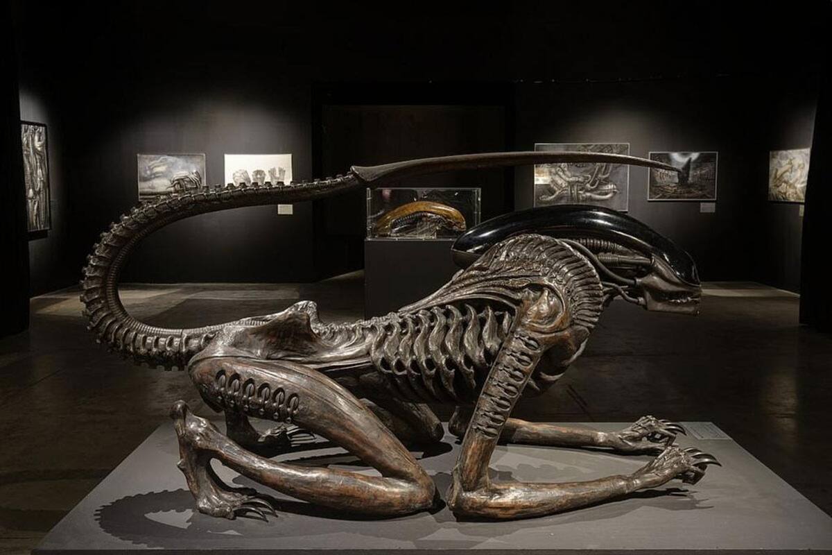 Llega a California exposición del artista que le dio forma al persona de ‘Alien’