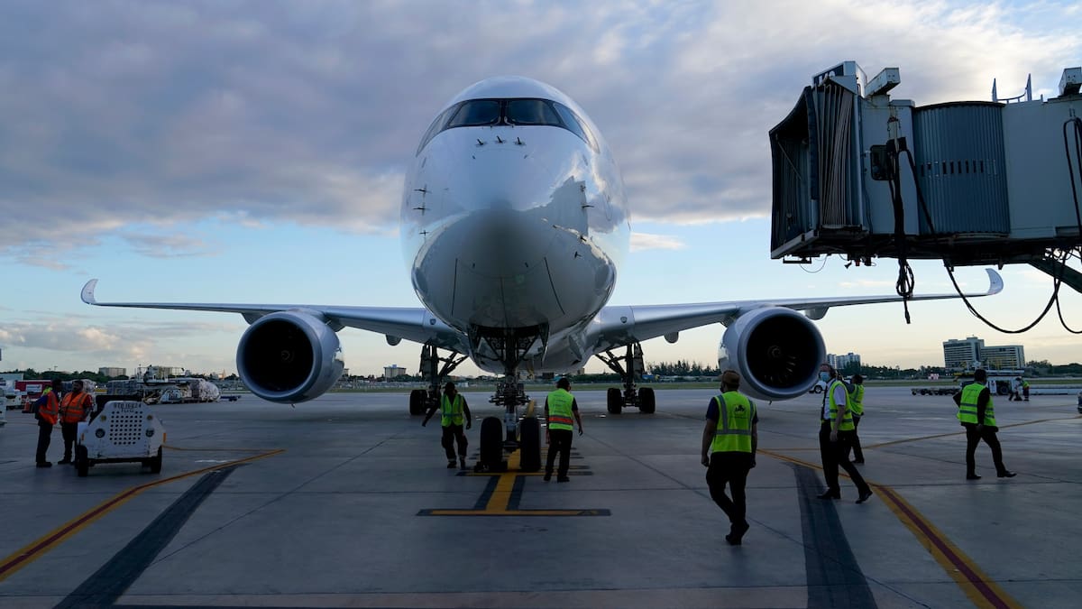 Una crisis aeroportuaria, con cierre de aeropuertos, podría registrarse en EEUU luego del aumento del número de bajas por enfermedad entre los agentes de la TSA