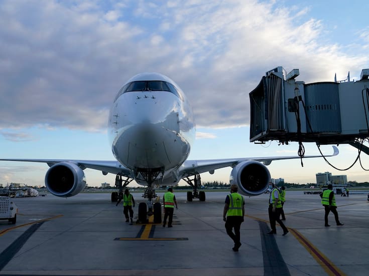 Una crisis aeroportuaria, con cierre de aeropuertos, podría registrarse en EEUU luego del aumento del número de bajas por enfermedad entre los agentes de la TSA