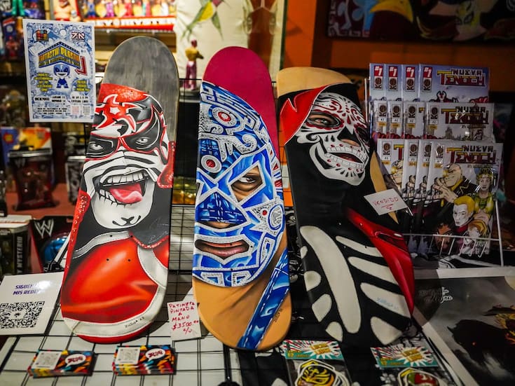 Expo Lucharte reúne a aficionados y leyendas de la lucha libre en Tijuana