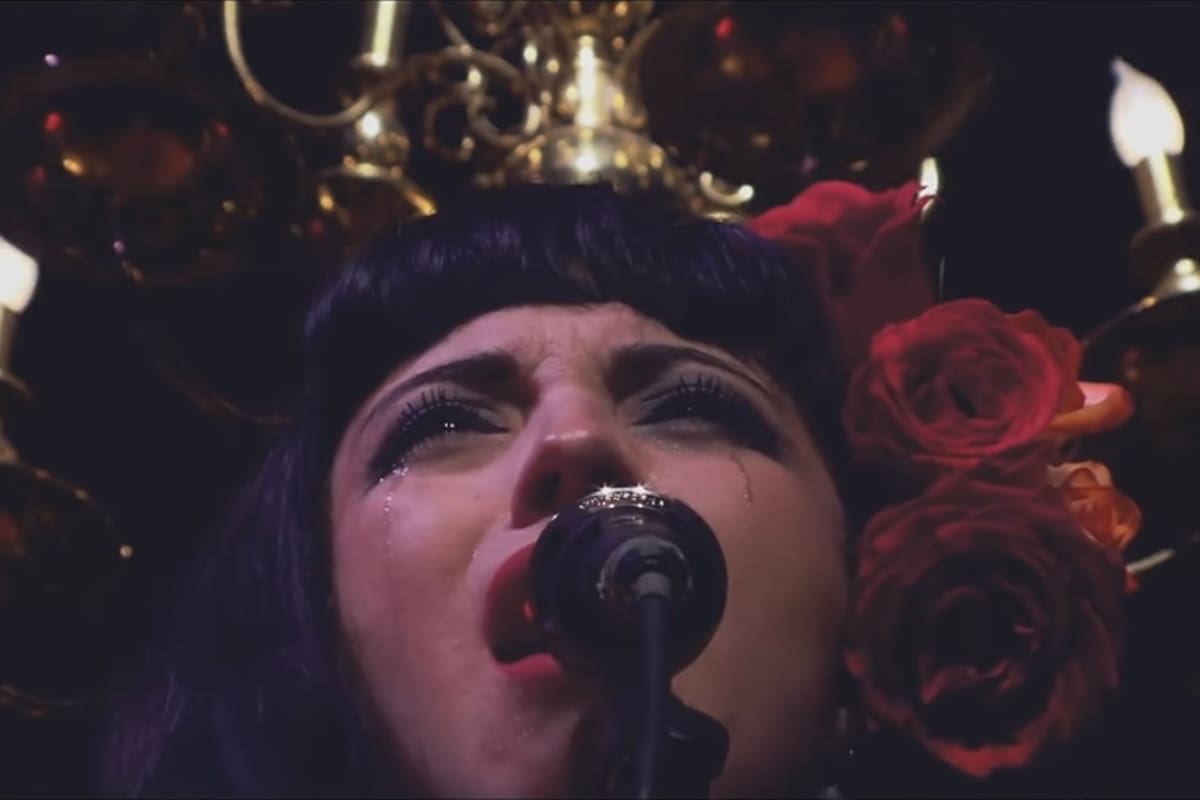 ¿Quién fue César Ceja, el hombre que inspiró “Tu falta de querer” de Mon Laferte?
