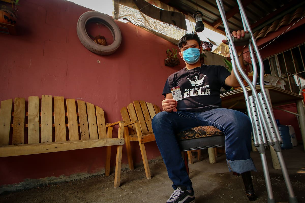 Joven pierde un pie en choque y pizzería lo denuncia