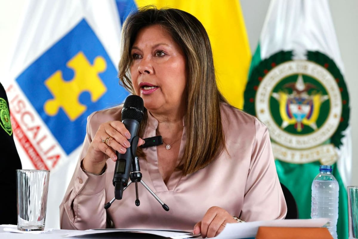 Presenta Fiscalía colombiana a una nueva detenida por atentado contra Miguel Uribe Turbay