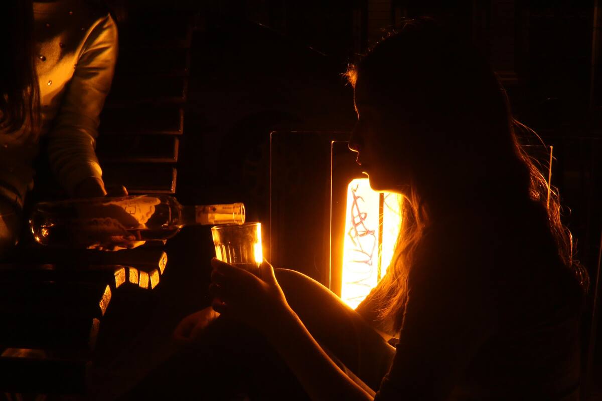 Atienden a más mujeres con problemas de alcohol