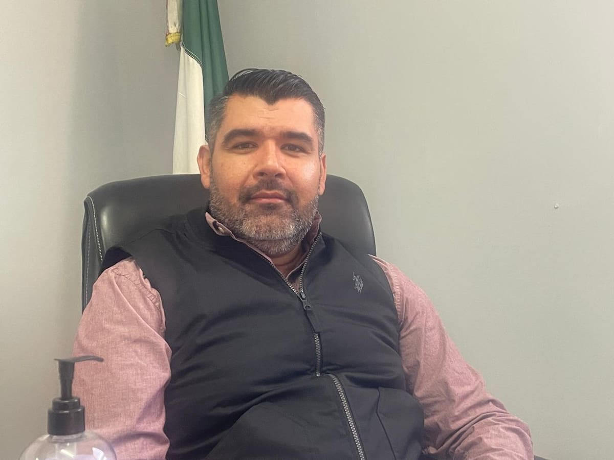 Aunque la tarifa base del permiso anual se mantiene en 21.97 UMA, el cobro ahora se realizará de acuerdo con los metros que ocupe cada puesto en la vía pública. Foto: Carmen Gutierrez