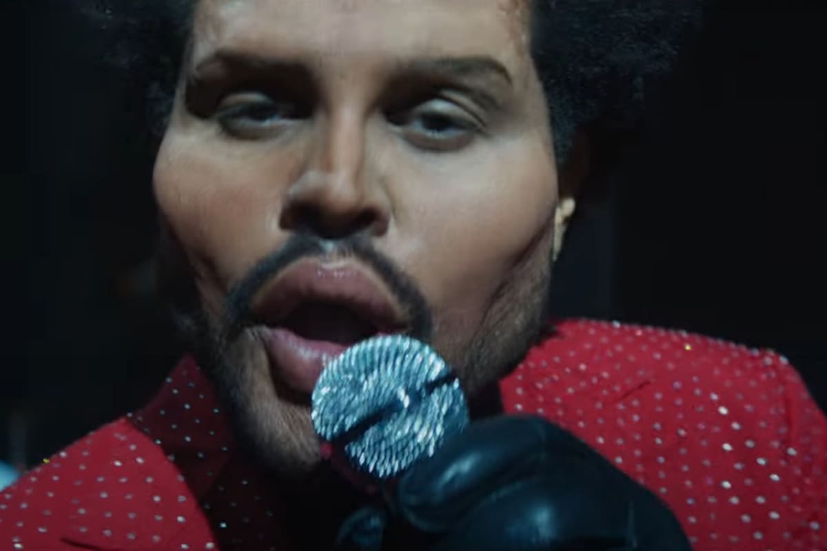The Weeknd impacta con cirugías estéticas en su nuevo video "Save your tears"