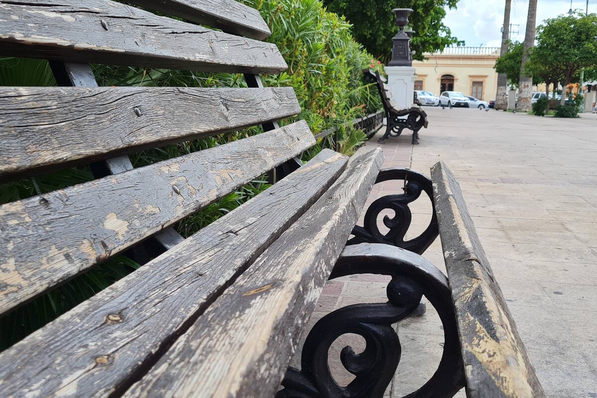 Hermosillo: Plaza Zaragoza luce descuidada