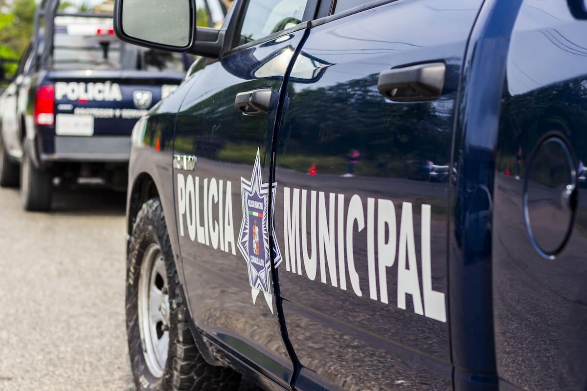 Detenido por exhibicionismo: Policía arresta a hombre que mostraba sus partes íntimas frente a una tienda de abarrotes en Hermosillo