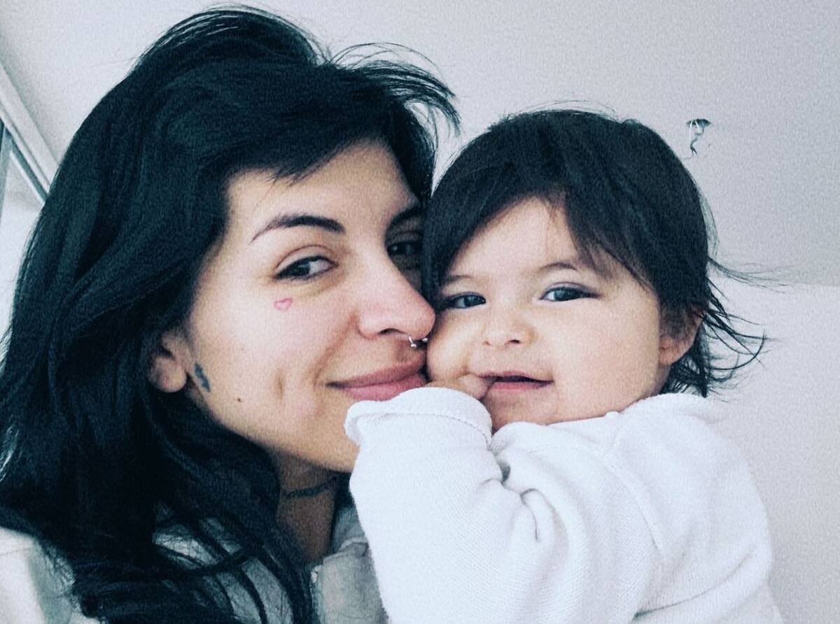 Cazzu no estará embarazada como se especula, a nueves meses de dar a luz a su hija Inti.