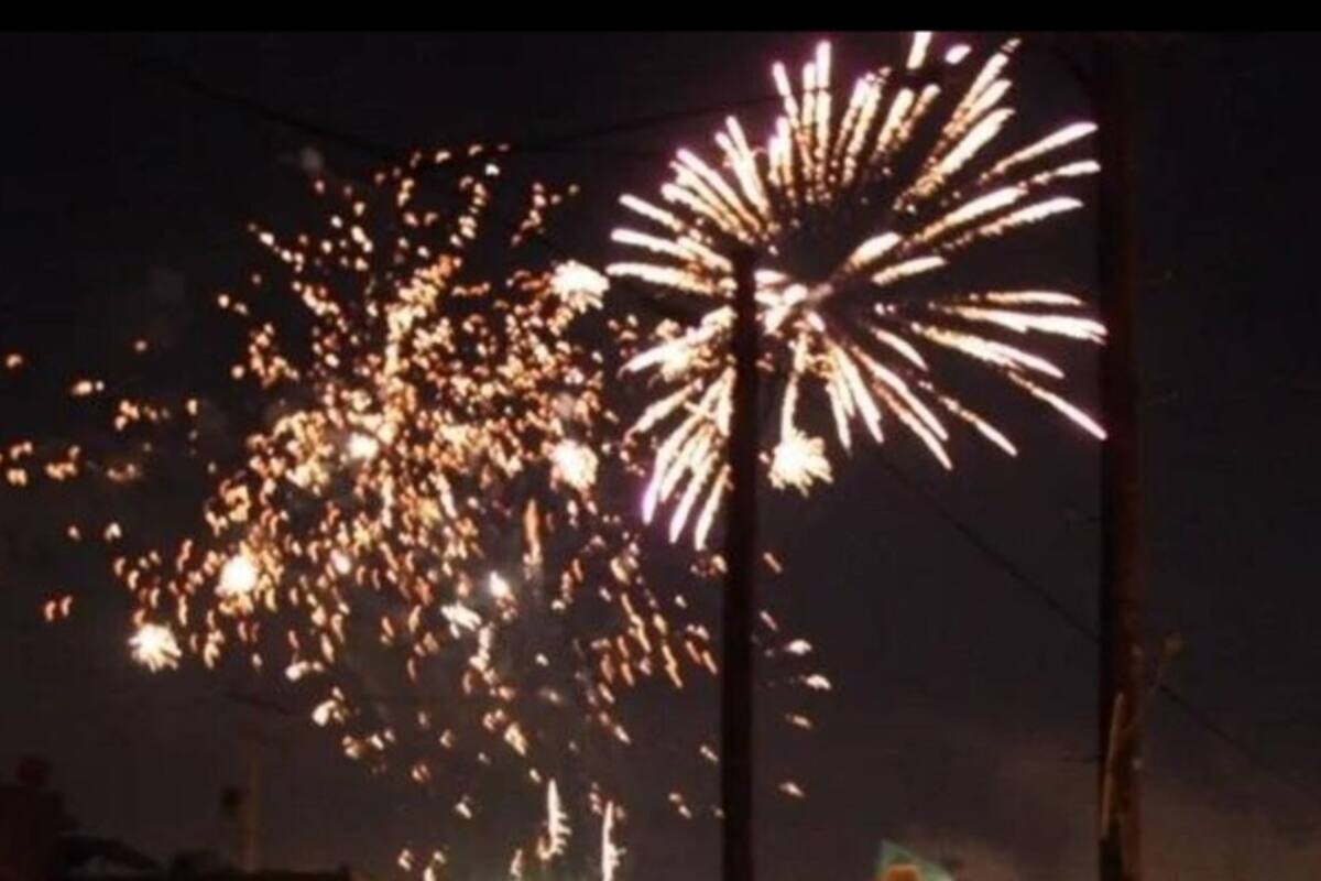 Sancionan a dos iglesias por uso de pirotecnia en festejos por el Día de la Virgen