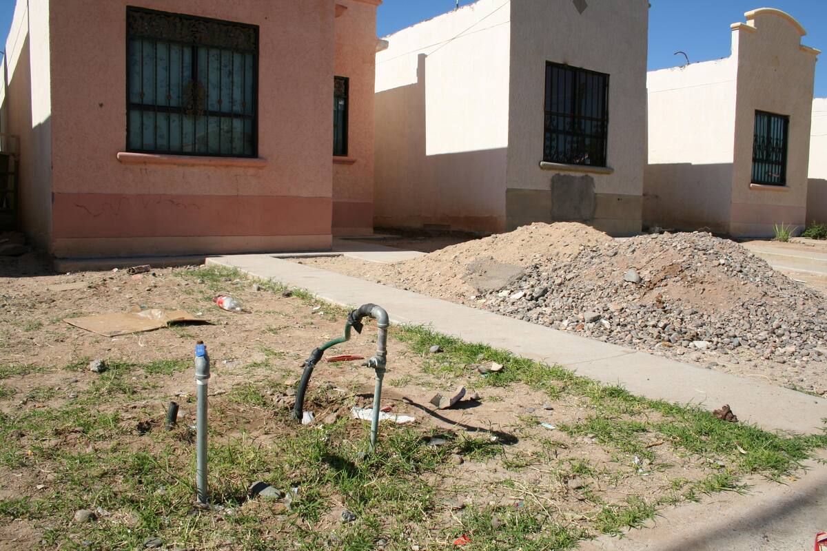 Alza al agua afecta a quienes no cuentan con medidor: Sutoc