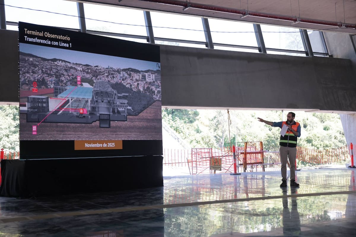Tren “El Insurgente” inicia pruebas; operará al 100% en enero de 2026. | Crédito: Presidencia