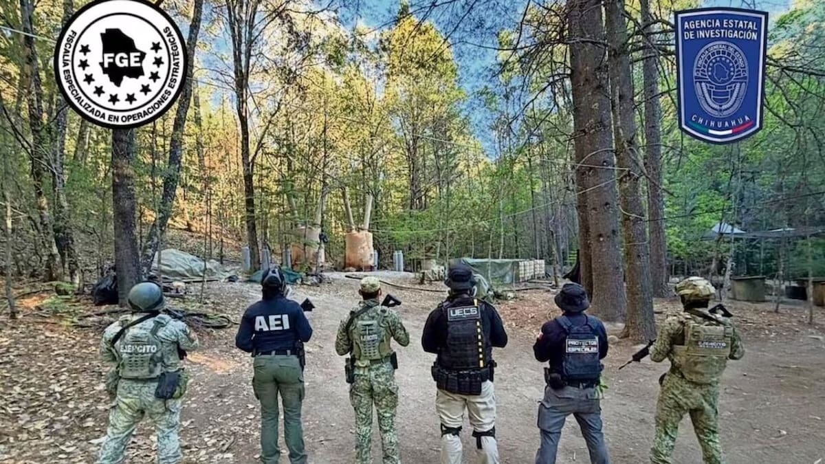 La FGR asegura 50 toneladas de químicos en un megalaboratorio de Chihuahua e inicia una investigación contra el gobierno estatal por autorizar que cuatro agentes de la CIA operaran en territorio mexicano junto al Ejército sin reportar detenidos