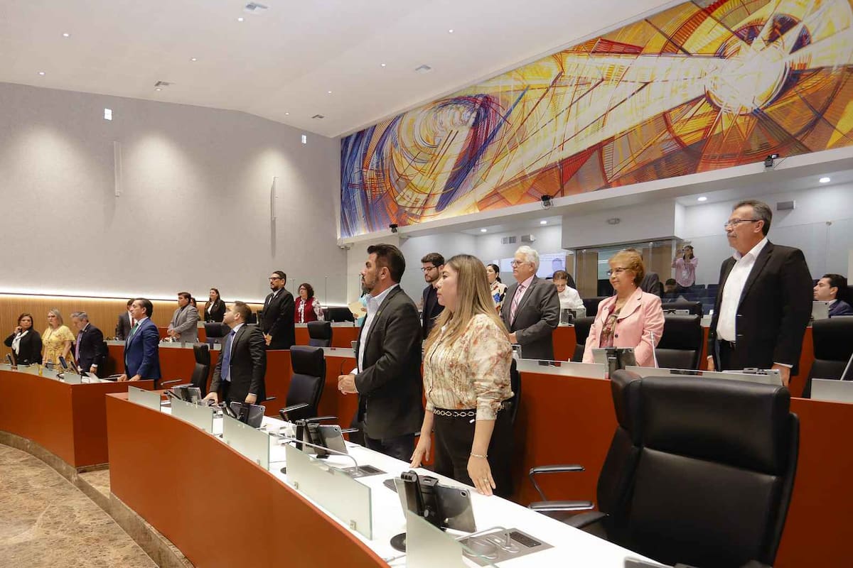 Congreso de Sonora avala reformas para reducir privilegios y combatir la extorsión; fortalecen control y transparencia