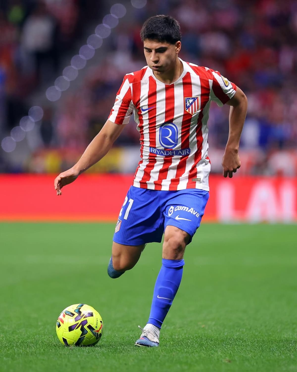 El mexicano Obed Vargas jugando con el Atlético de Madrid durante la temporada 2025-2026 en LaLiga. (Foto: @atleticodemadrid)