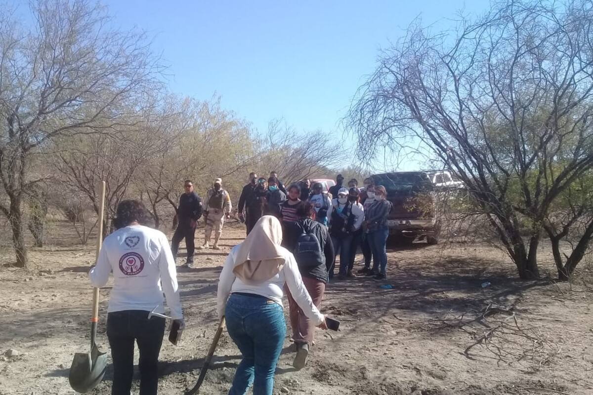 Localizan fosas clandestinas en Guaymas con al menos 20 cuerpos