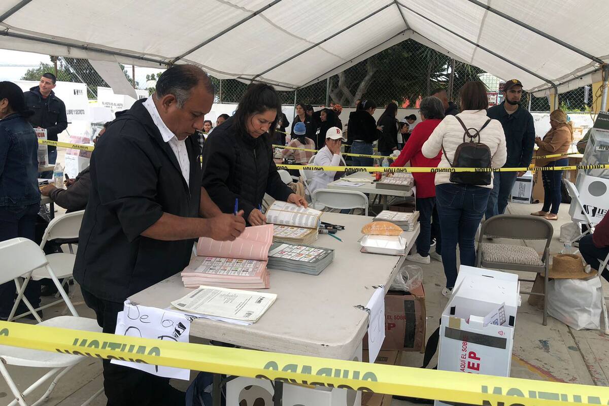 Vigilan en Rosarito escuela donde están instaladas 15 casillas