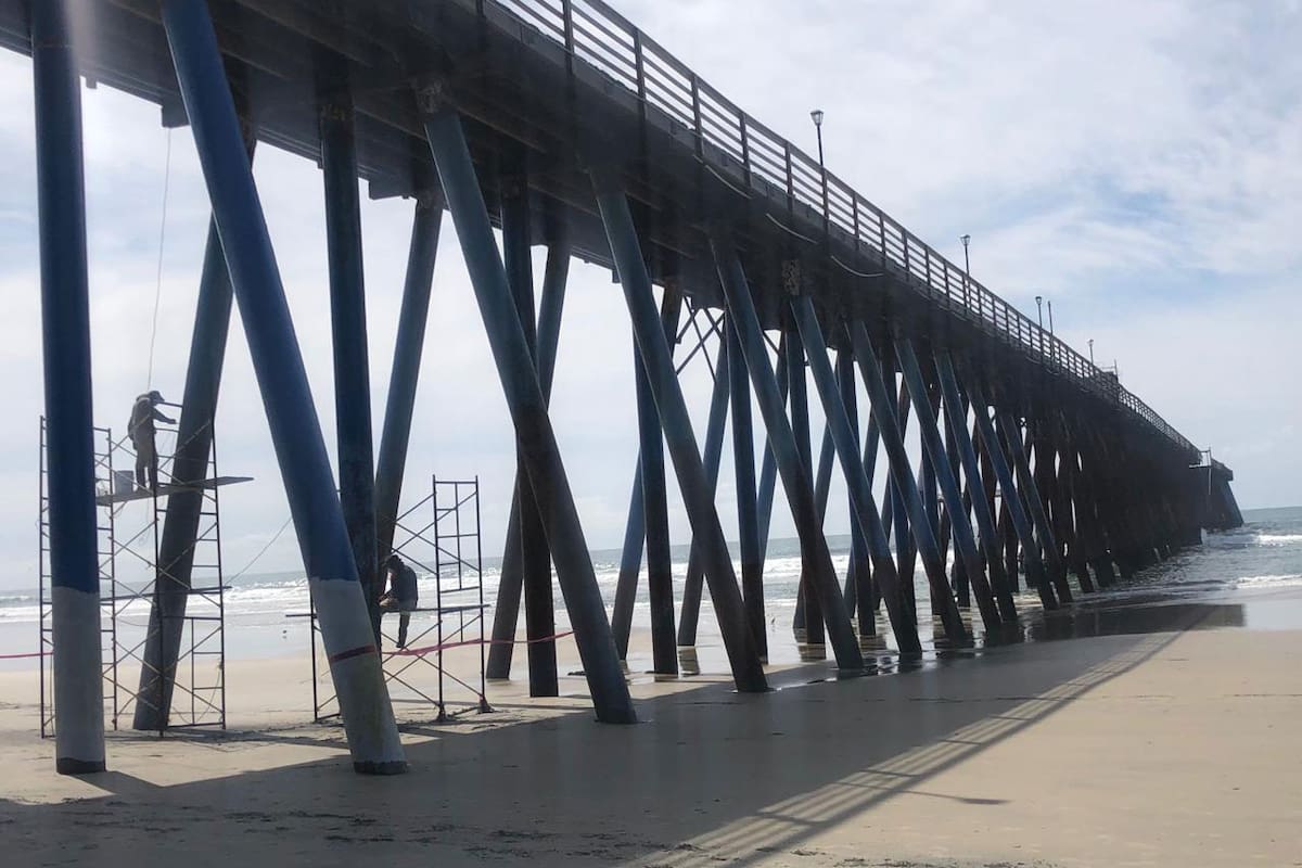 Desconocen qué sucederá con el muelle dañado tras alto oleaje en Rosarito