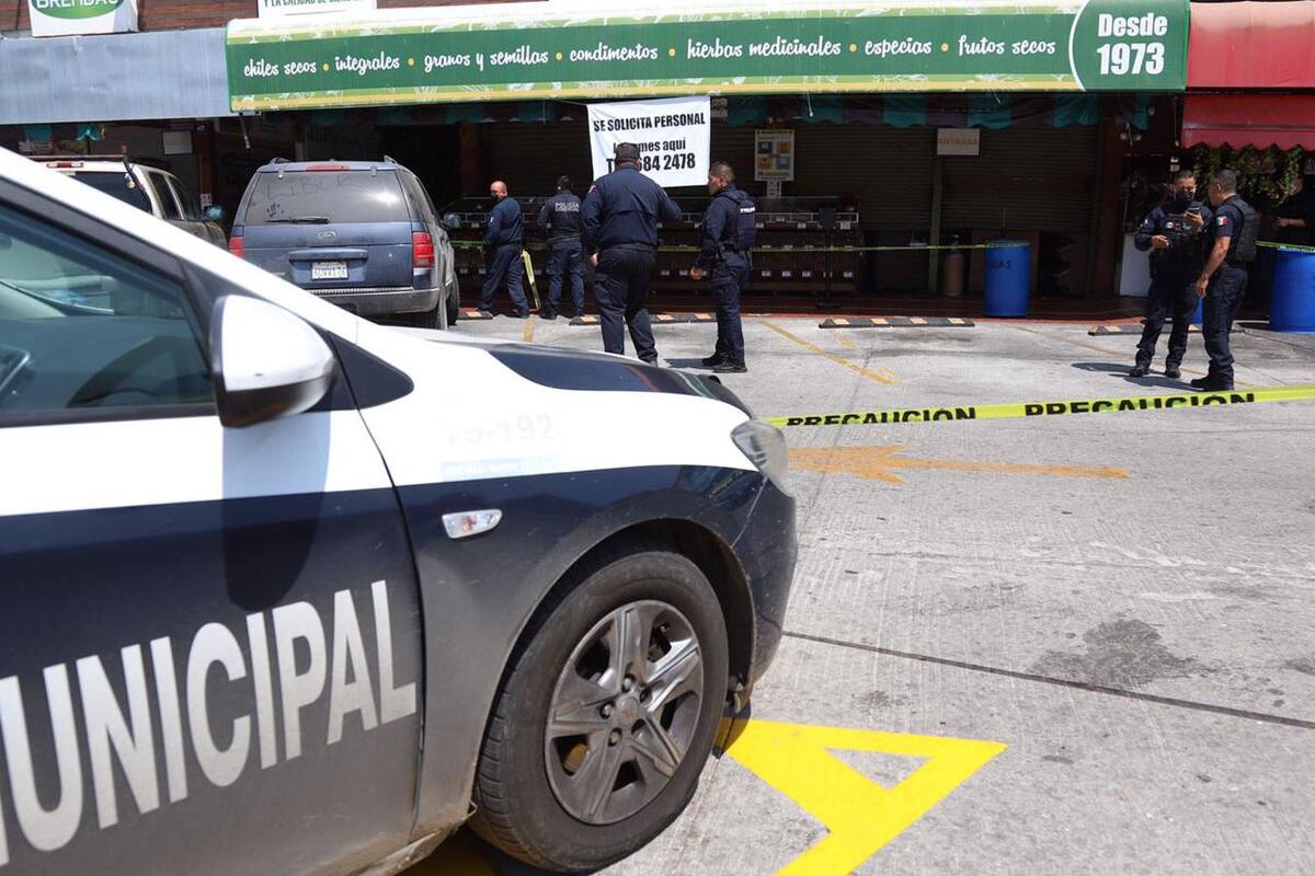 Asesinan a hombre dentro de local en el Mercado Hidalgo de Tijuana