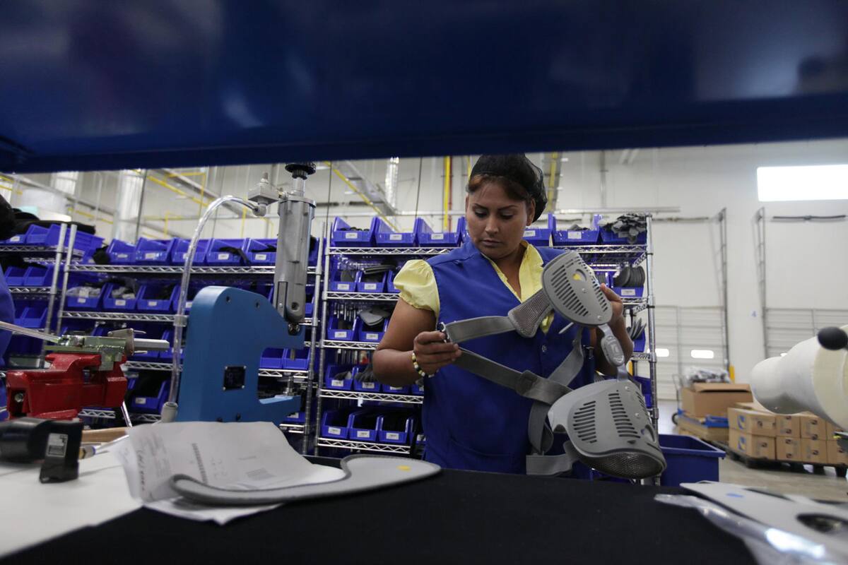 Arhitac descarta reducción de empleos por alza de impuesto