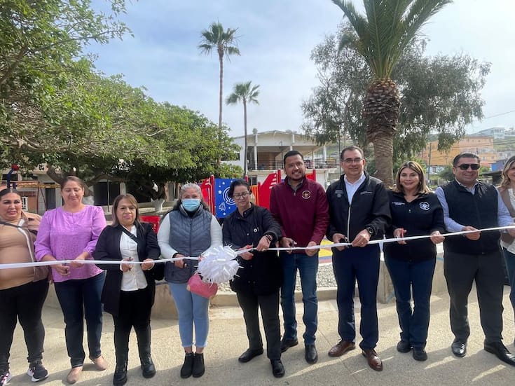 Inauguran parque J. Cruz Navarro en el corazón de Primo Tapia