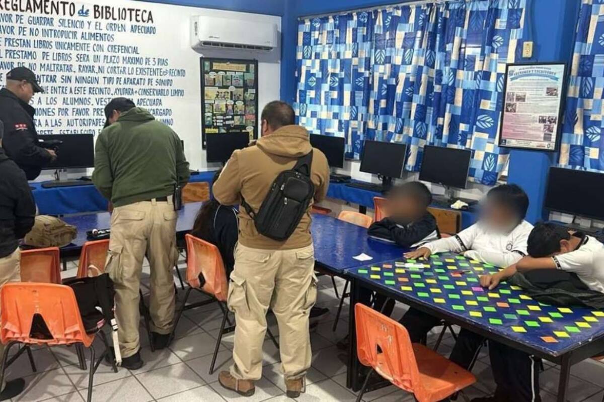 Maestra intoxica a alumnos de secundaria con pastel del “Día del Amor” en Sinaloa