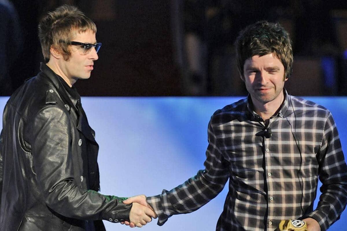 Noel Gallagher dice que su hermano es un "charlatán"