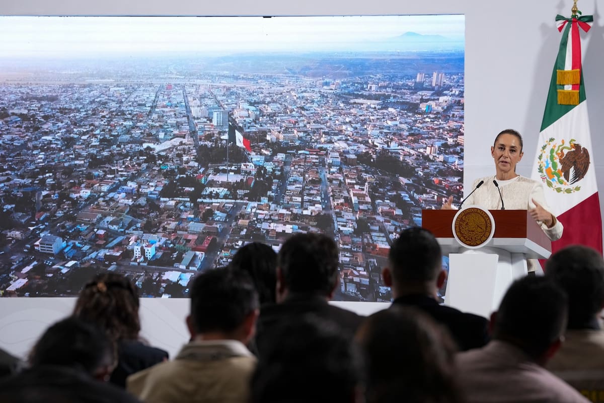 La presidenta Claudia Sheinbaum Pardo en su "Conferencia del Pueblo" del 16 de abril del 2025. | Crédito: Presidencia