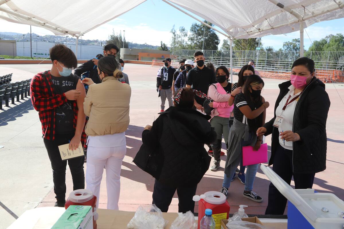 Sitios de vacunación contra el Covid-19, a jóvenes de 18 años y más